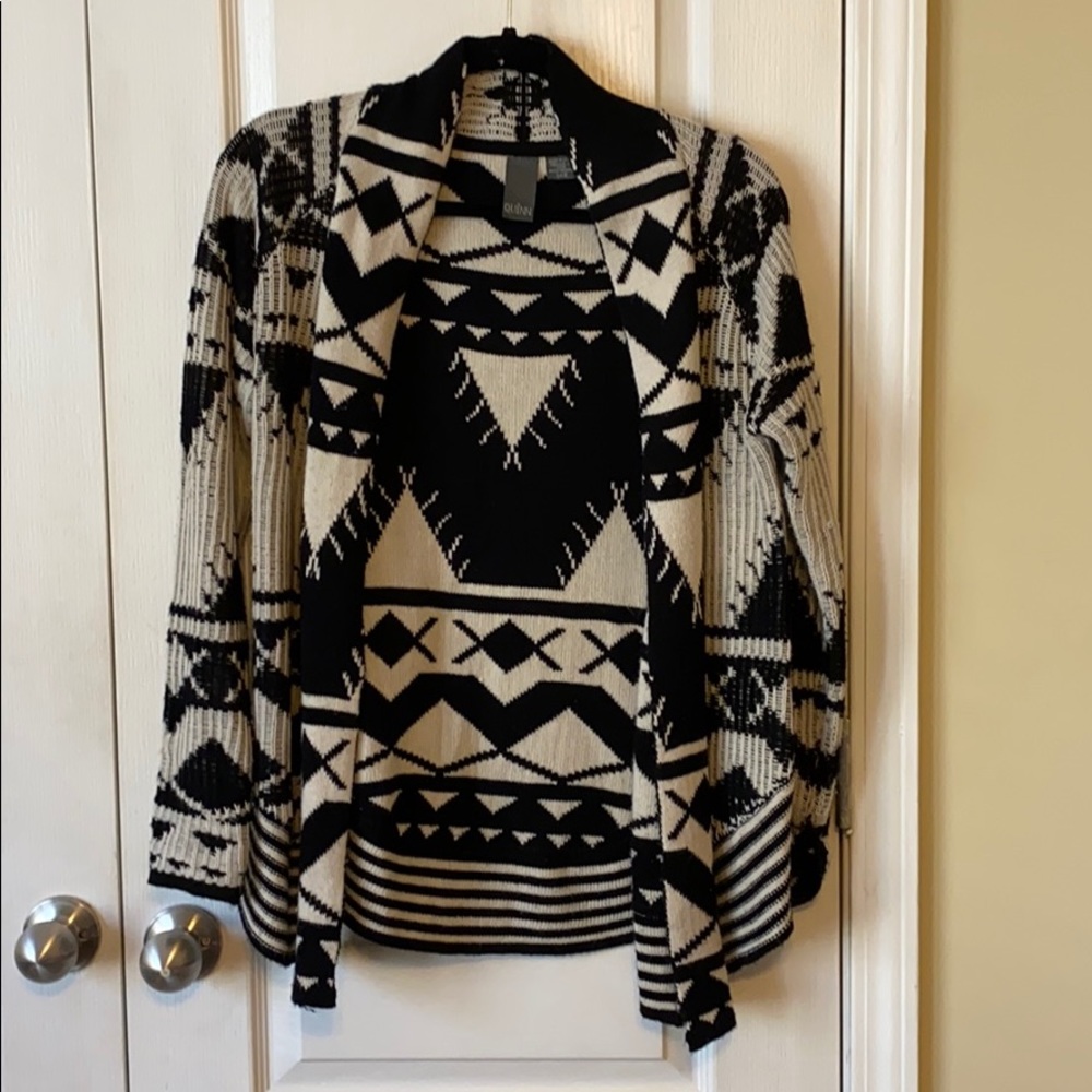 Cardigan sweater